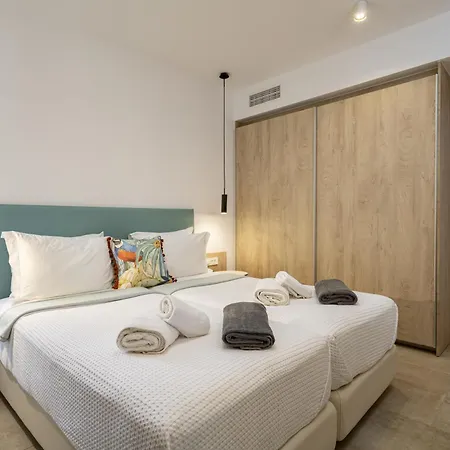 Iniada - Beachside Haven By Etouri Villa *