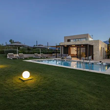 Iniada - Beachside Haven By Etouri Villa La Canée