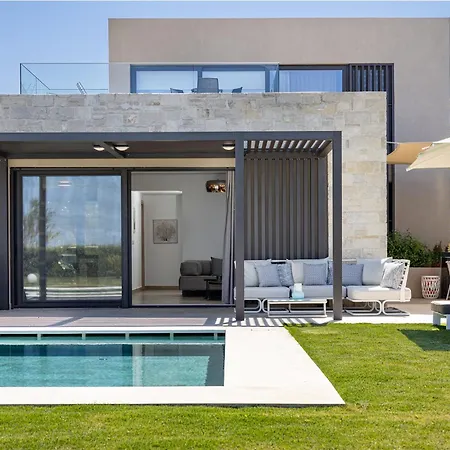Iniada - Beachside Haven By Etouri *