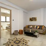 Iniada * חאניה