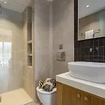 Iniada *