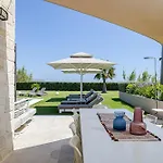 Iniada וילה