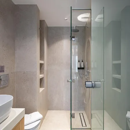 Villa Iniada - Beachside Haven By Etouri *