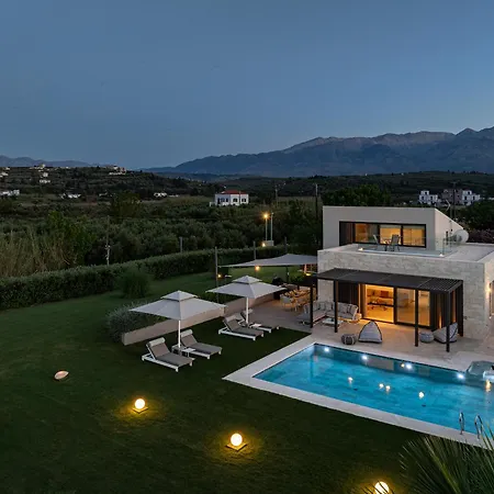 Iniada * Hriszí Aktí Haniá