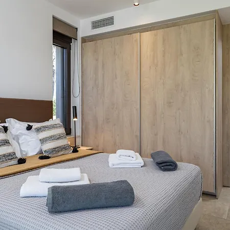 Iniada Villa Hriszí Aktí Haniá